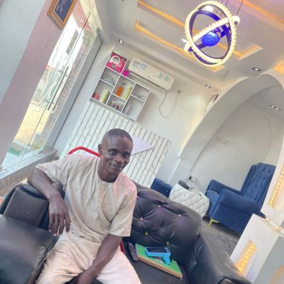Temitope – Cobbler / Shoemaker on Worker.NG