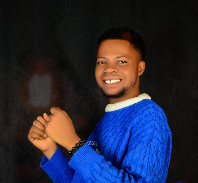Oluwatofunmi – Photographer on Worker.NG