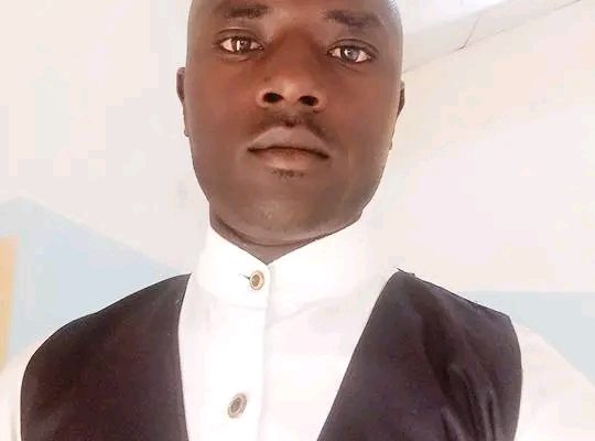 Aluminium Fabricator in Delta, Ughelli – Gift Robert cover photo