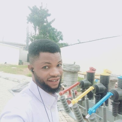 Oluwadamilare – Electrician on Worker.NG