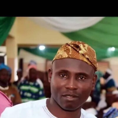 Cobbler / Shoemaker in Ogun, Ijebu ode – Shamsudeen - Cobbler / Shoemaker in Ijebu ode, Ogun