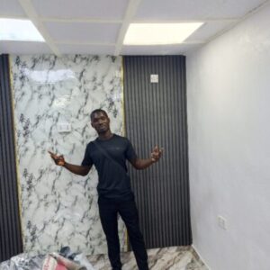 Painter in Lagos, Ajasa – Olugbenga