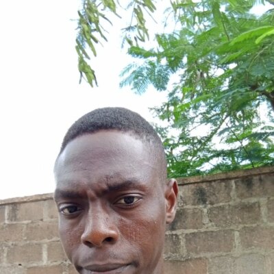 Painter in Oyo, Ibadan – Temitope - Painter in Ibadan, Oyo